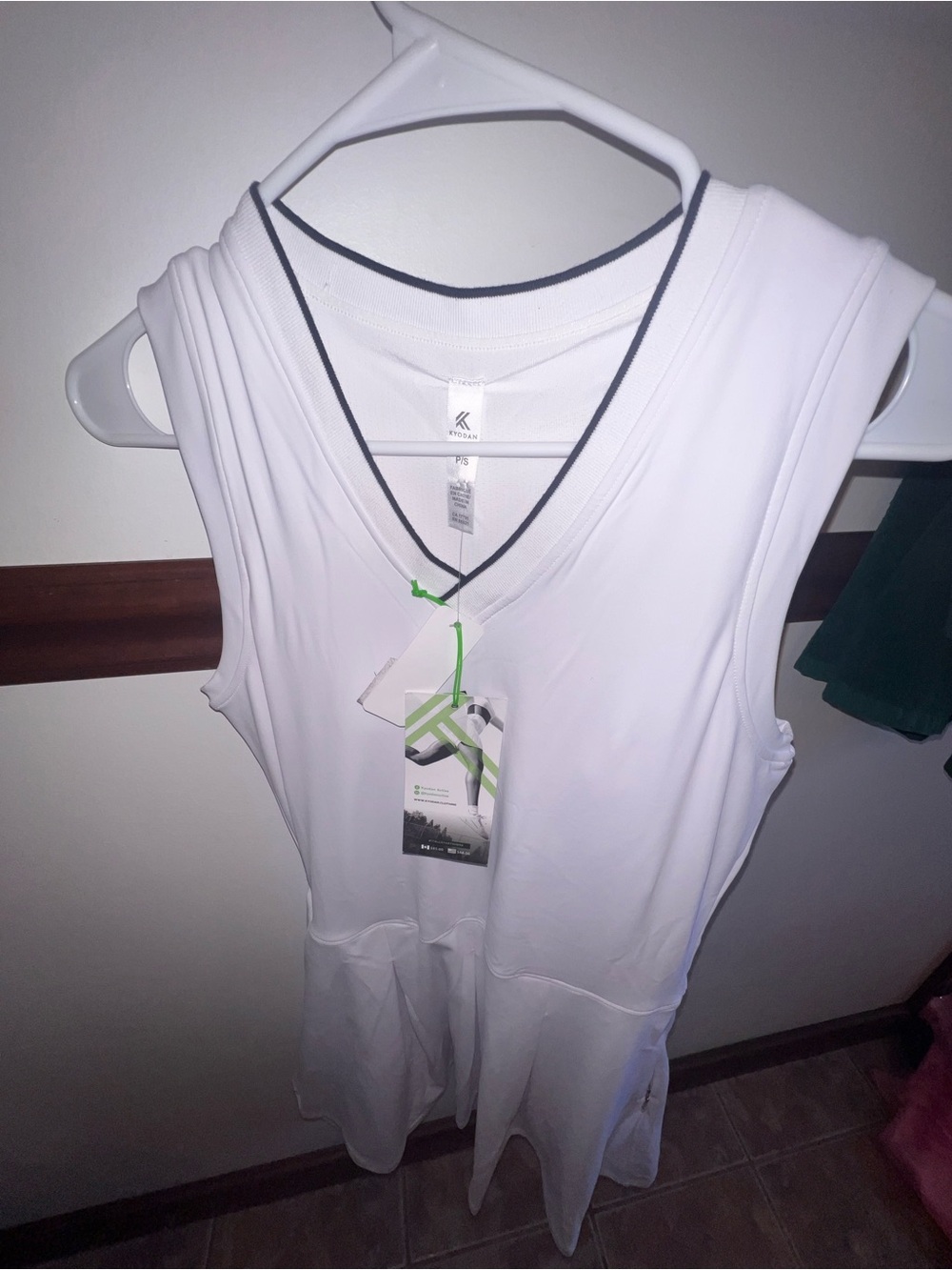 Kyodan White Sleeveless V-Neck Tennis Dress with Black Trim